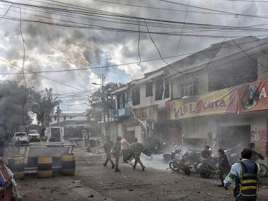 Esta es la calle afectada por la moto bomba en Piendamó, en el norte del Cauca.