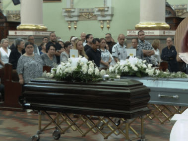 Funeral hermanas Correa.