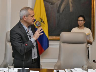 Carlos Ramón González.