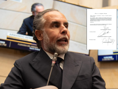 Armando Benedetti, ministro del Interior, anunció el mensaje de insistencia a la laboral