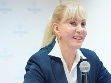 Dilian Francisca Toro negó cualquier acuerdo sobre la consulta popular.