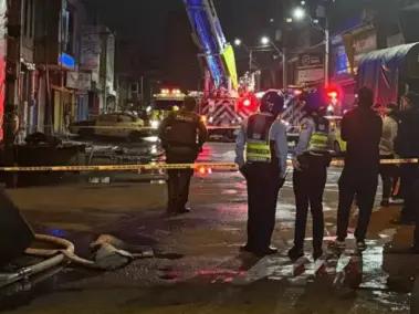 Voraz incendio en un local en Medellín