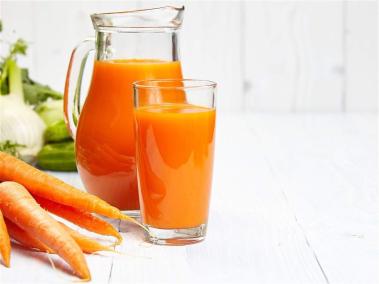 Mitos. Comer mucha zanahoria ayuda a tener ojos saludables. Es cierto que esta hortaliza contiene vitamina A; sin embargo, es necesario tener una alimentación balanceada.