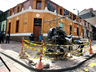 Todo apunta a que el atentado en el barrio La Macarena fue perpetrado por el Eln.