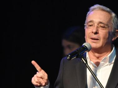 Durante su discurso, el expresidente Álvaro Uribe trazó las líneas de lo que será la estrategia de la colectividad para retornar al poder a partir de 2018.