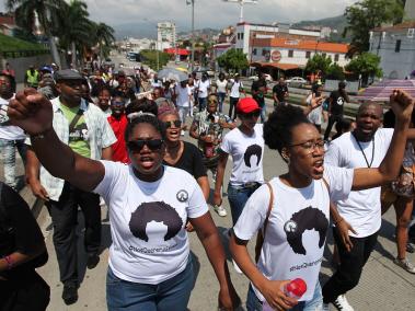 Mas de 300 personas participaron en la marcha de las negritudes, Convocadas en el marco de la celebración de la 
Afrocolombianidad que se celebra el próximo 21 de mayo.