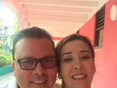 La fiscal Hilda Yaneth Niño junto a su esposo Gustavo Adolfo Calero Vargas.