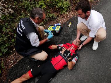 Richie Porte se recupera del fuerte accidente en el Tour.