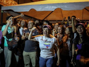 La oposición calculaba anoche que más de 7 millones de venezolanos no quieren que se realice la Constituyente. En la noche de este domingo salieron a celebrar.