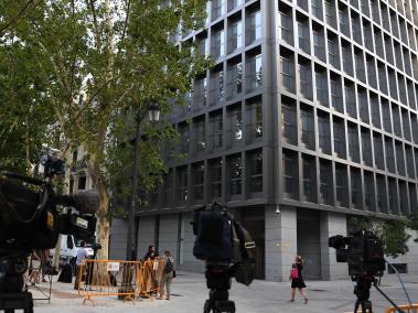 Los cuatro detenidos llegaron a la Audiencia Nacional española para declarar ante el juez.
