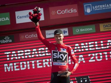 Chris Froome se mantiene al frente de la clasificación general de la Vuelta a España.