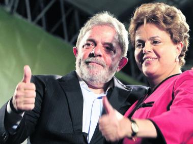 El fiscal general de Brasil denunció el martes a los expresidentes Luiz Inácio Lula da Silva (2003-2010) y Dilma Rousseff (2011-2016) junto a varios dirigentes de su Partido de los Trabajadores (PT) por formar una organización criminal para desviar fondos de Petrobras.
