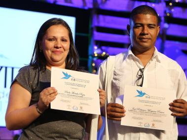 Diana Paola Morales y José Róbinson Mosquera fueron segundo y primer puesto en concurso de poesía, modalidad privados de la libertad.