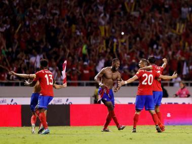 La Selección de Costa Rica se clasificó a Rusia 2018 tras lograr un agónico empate 1-1 en el minuto 95 contra Honduras, Kendall Waston fue la figura del encuentro.
