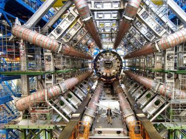 En el experimento, los físicos del Cern midieron el momento magnético de un antiprotón, según la revsita ‘Nature’.