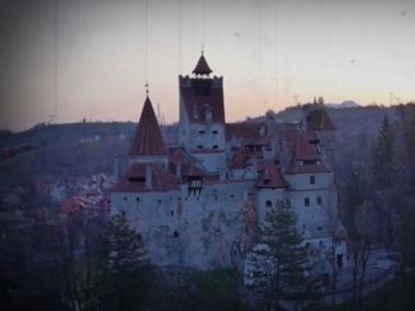 Ataúdes, sangre y terror: una noche en el castillo de Drácula