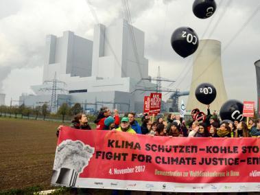 Antes del inicio de la cumbre, en Bonn se han realizado manifestaciones para apoyar el medioambiente.