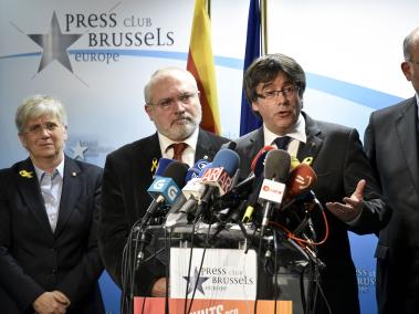 ‘Si soy investido presidente, quiere decir que hay todas las garantías de una democracia que permite que la voluntad de los catalanes se haga efectiva’, afirmó ayer Puigdemont desde Bruselas.