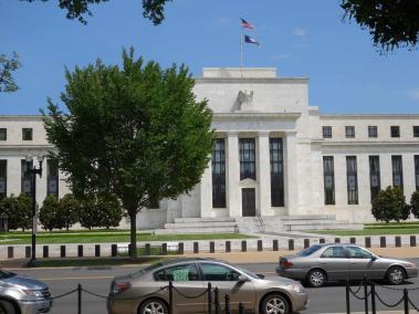 Sede de la Reserva Federal, en Washington. Sus posibles decisiones han impactado al dólar.