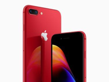La versión en rojo del iPhone 8 costará 699 dólares. La preventa comienza este martes