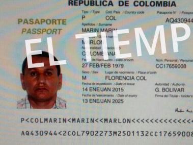 El pasaporte de Marlon Marín, quien fue capturado con el exjefe guerrillero Jesús Santrich por presuntamente hacer parte de una red que buscaba enviar droga a EE. UU.