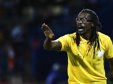 Aliou Cisse, técnico de Senegal tiene un sueldo de € 200.000 que son aproximadamente $ 6.77.483.