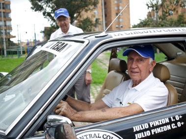 Julio Pinzón Isaza correrá desde hoy en una nueva edición del Circuito Central Colombiano en un Honda Accord modelo 1981 junto a su hijo mayor, que también se llama Julio.