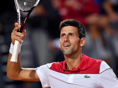 Djokovic derrotó al japonés Nishikori en cuartos del Masters de Roma.