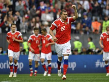 Artem Dzyuba marcó el tercer gol para la Selección de Rusia, el delantero ingresó al campo dos minutos antes.
