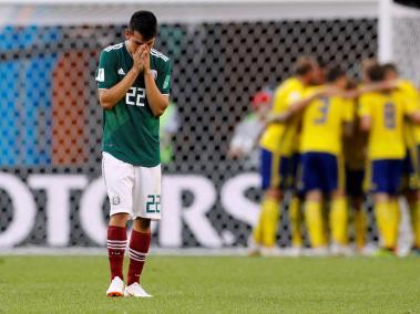 Edson Álvarez luego de anotar dentro de su propia portería en el partido de México vs. Suecia, en el Mundial de Rusia 2018.