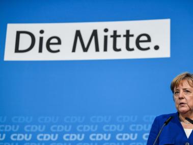 La canciller de Alemania, Angela Merkel, celebró haber alcanzado, "después de unas jornadas difíciles y unas duras negociaciones".
