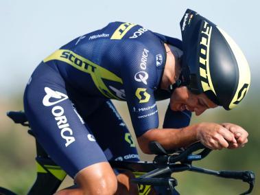 Debido a su diagnóstico, el ciclista Esteban Chaves estará fuera de competencia un buen tiempo.
