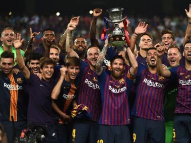Barcelona es el campeón de la Supercopa de España, derrotó 2-1 a Sevilla.