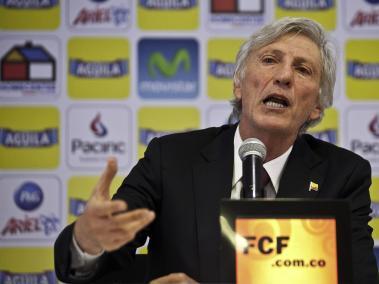 Luis Bedoya, presidente de la Federación Colombiana de Fútbol, dio a conocer la renovación del contrato del técnico de la Selección Colombia.