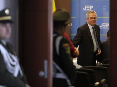 El excomandante del Ejército general Mario Montoya Uribe ratificó esta semana su compromiso en la Jurisdicción Especial para la Paz (JEP).