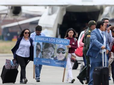Seis meses después del secuestro y asesinato de Javier, Paúl y Efraín, los Gobiernos de Ecuador y Colombia no han dado respuestas claras sobre los hechos.