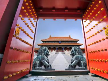 Ciudad Prohibida, Pekín (China): Durante más de 500 años, este majestuoso complejo fue hogar de 24 emperadores chinos. En el recorrido por los extensos