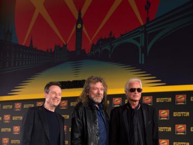 Los integrantes de Led Zeppelin. De izquierda a derecha: John Paul Jones, Robert Plant y Jimmy Page