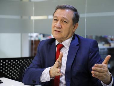 Ernesto Macías, presidente del Senado, habló con EL TIEMPO sobre el futuro del Huila.