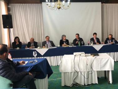 Las directivas de Cambio Radical y sus congresistas se reunieron con varios sectores para decidir sobre las objeciones presidenciales a la JEP.