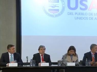 Firma del convenio entre Colombia y la Usaida, en el marco de la Cumbre Concordia