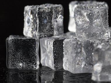 El hielo puede tener varias estructuras moleculares distintas.