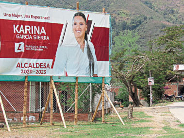 De pequeña, Karina García sobrevivió a un accidente donde murieron 17 niños y creyó que Dios la reservaba para grandes cosas.