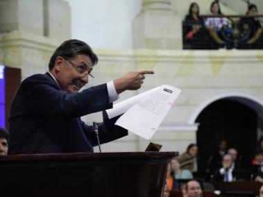 Néstor Humberto Martínez durante un debate en el Congreso de la República en noviembre del 2018.