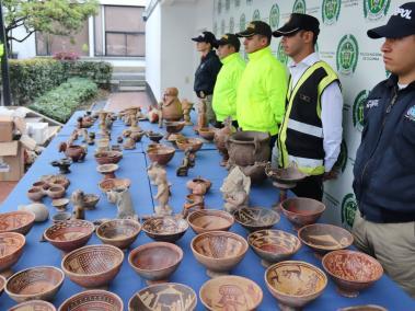 Los objetos arqueológicos fueron hallados en una bodega en el municipio de Chía, Cundinamarca, y en el sector de Santa Ana, localidad de Usaquén.