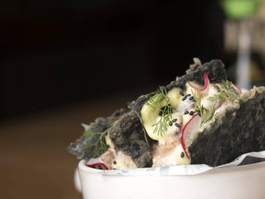 Tacos de algas de Ko Asian Kitchen, propuesta que abrió en el Parque de la 93 (Salvio), en Bogotá, en el 2019.
