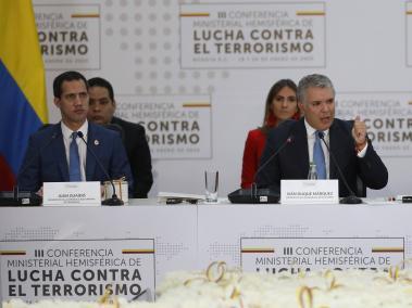 El presidente Iván Duque y Juan Guaidó durante la Conferencia Ministerial Hemisférica contra el Terrorismo