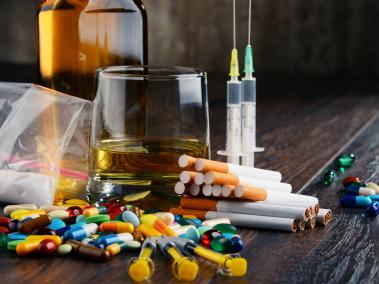 Las tres sustancias psicoactivas más consumidas de Colombia son legales: alcohol, cafeína y cigarrillos. En sustancias psicoactivas, el primer lugar lo tiene la marihuana.