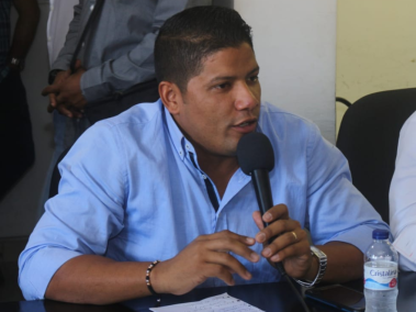 Rummenigge Monsalve Álvarez es uno de los alcaldes investigados en el país por asuntos relacionados a la atención humanitaria en tiempo de pandemia.