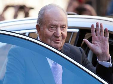 Se ha hablado de que Juan Carlos I podría estar en República Dominicana, Portugal o Emiratos Árabes Unidos. Aún no hay información oficial.